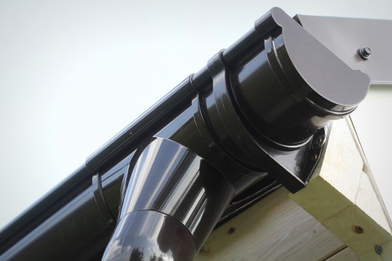 Gutter Clog Removal in Sacramento, CA